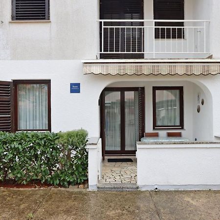 Apartments with a parking space Vantacici, Krk - 18476 Malinska Bagian luar foto